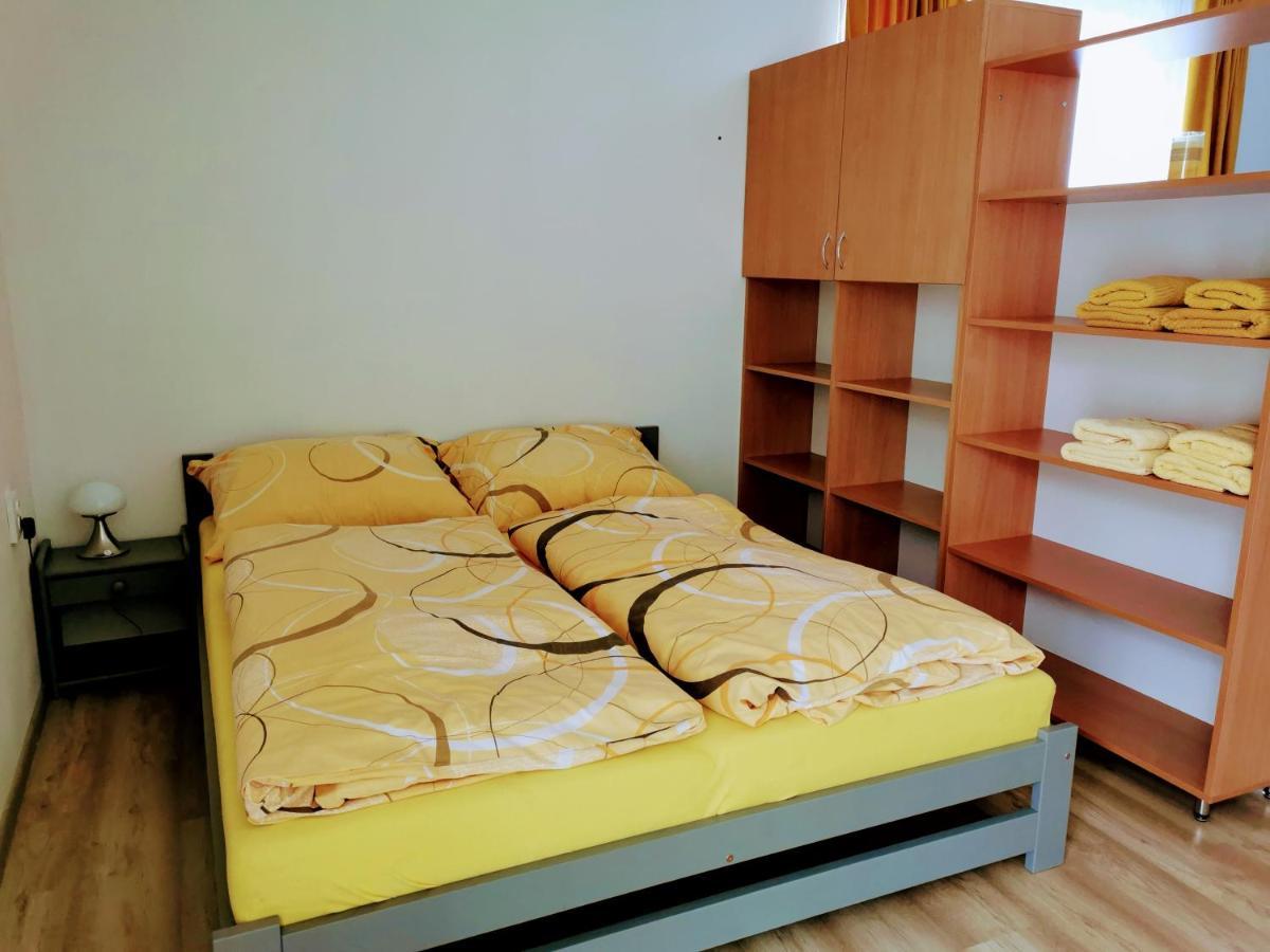 Comenius Apartments - Apartmany Na Rohu 스비드니크 외부 사진